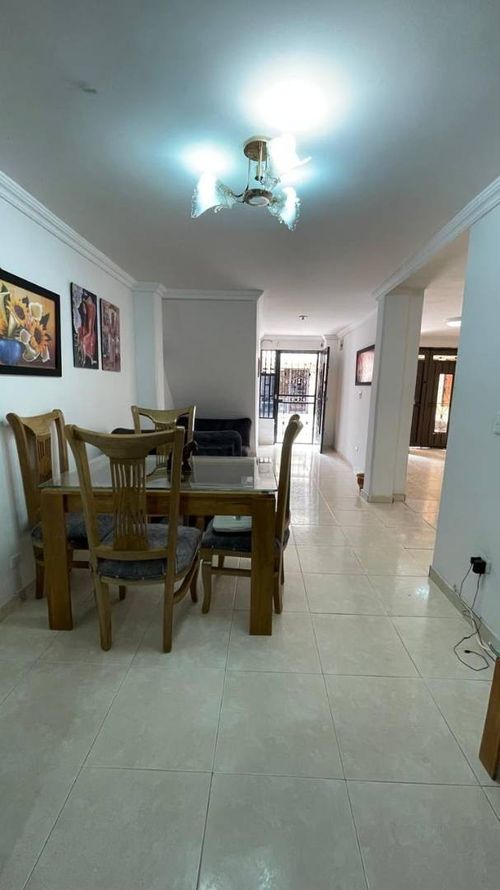 Casa de 3 alcobas en venta en Cabañas, Bello, 115 m² · foto 10 de 21
