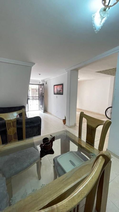 Casa de 3 alcobas en venta en Cabañas, Bello, 115 m² · foto 11 de 21
