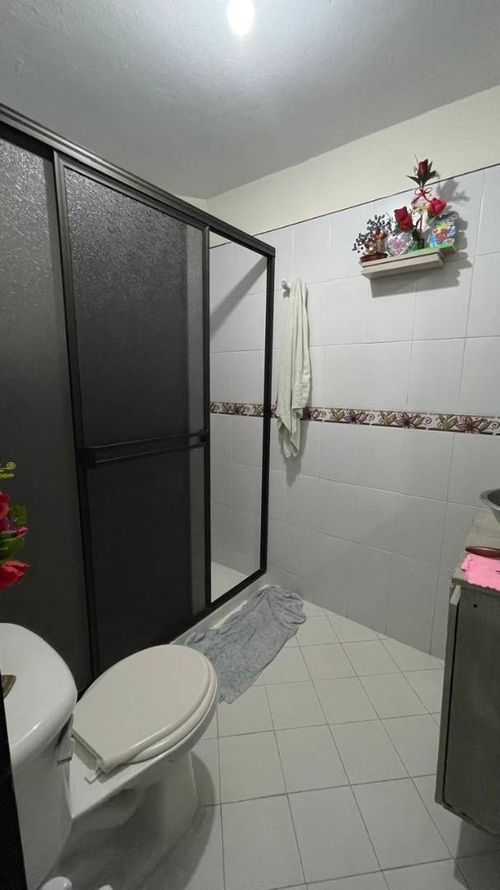 Casa de 3 alcobas en venta en Cabañas, Bello, 115 m² · foto 18 de 21