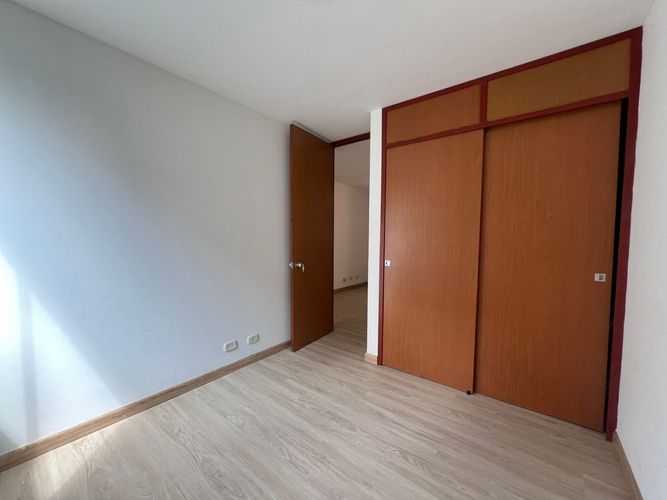 Apartamento de 3 alcobas en arriendo en Camino Verde, Envigado, 80 m² · foto 13 de 17