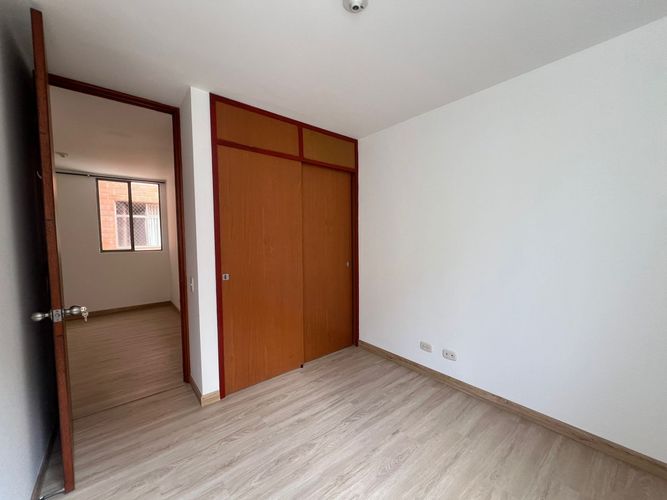 Apartamento de 3 alcobas en arriendo en Camino Verde, Envigado, 80 m² · foto 10 de 17