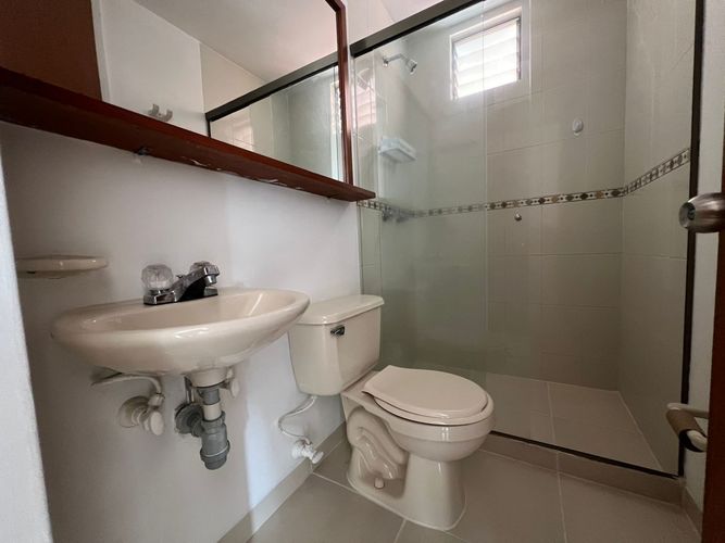 Apartamento de 3 alcobas en arriendo en Camino Verde, Envigado, 80 m² · foto 16 de 17