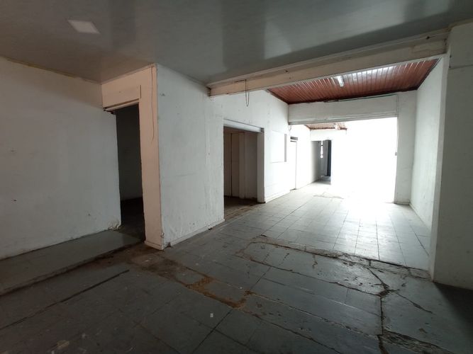 Bodega en arriendo en Buenos Aires, Medellín, 400 m² · foto 11 de 14