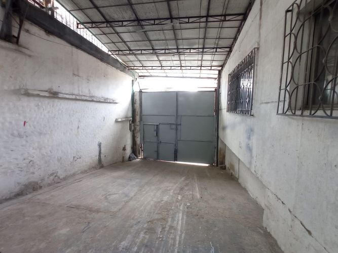 Bodega en arriendo en Buenos Aires, Medellín, 400 m² · foto 14 de 14