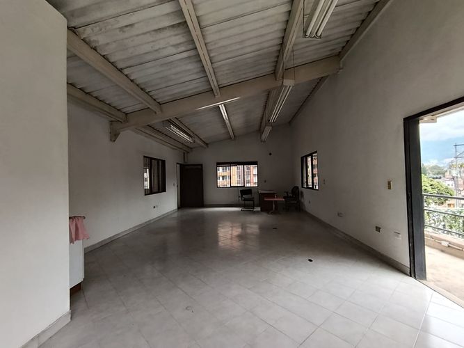 Bodega en arriendo en Viviendas Del Sur, Itagüí, 180 m² · foto 5 de 17