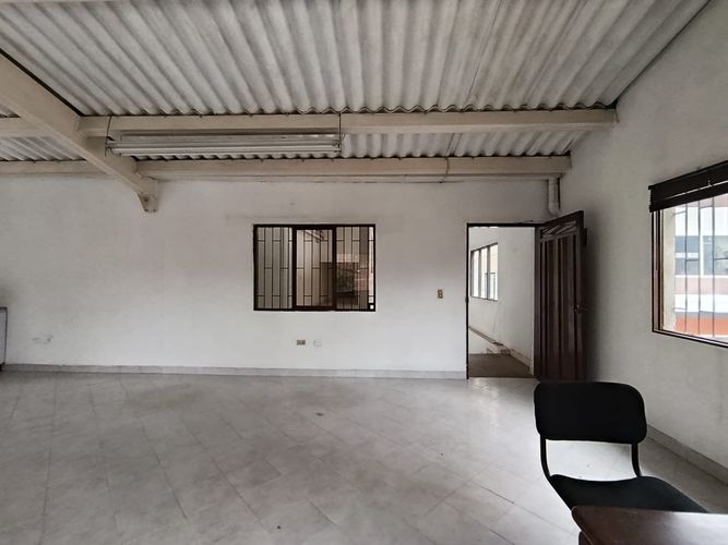 Bodega en arriendo en Viviendas Del Sur, Itagüí, 180 m² · foto 6 de 17