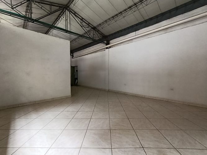 Bodega en arriendo en Viviendas Del Sur, Itagüí, 180 m² · foto 12 de 17