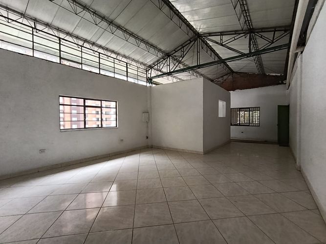 Bodega en arriendo en Viviendas Del Sur, Itagüí, 180 m² · foto 13 de 17