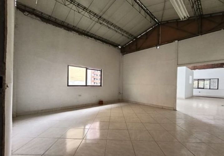 Bodega en arriendo en Viviendas Del Sur, Itagüí, 180 m² · foto 15 de 17