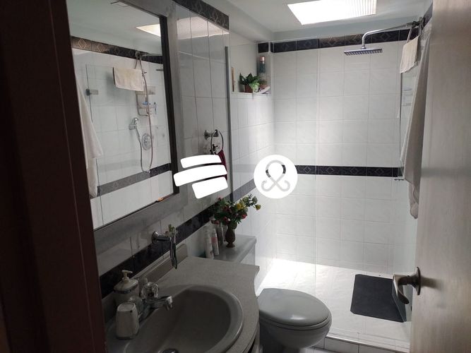 Casa de 3 alcobas en venta en Estadio, Medellín, 142 m² · foto 8 de 12
