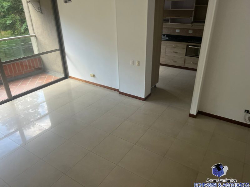 Apartamento en arriendo en San Lucas, Medellín · foto 6 de 13