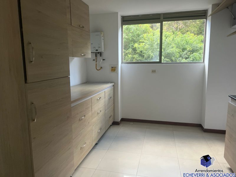 Apartamento en arriendo en San Lucas, Medellín · foto 7 de 13