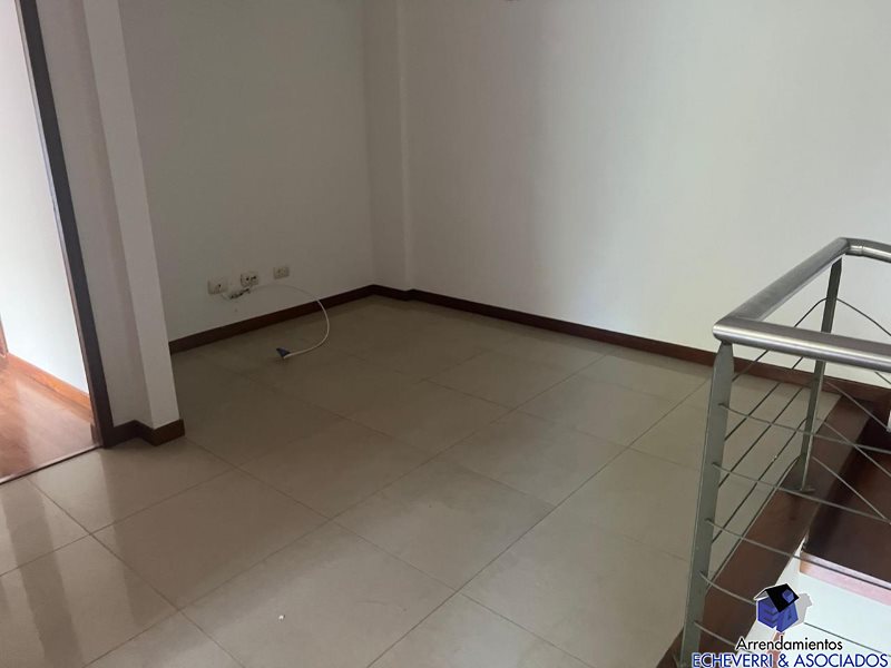 Apartamento en arriendo en San Lucas, Medellín · foto 9 de 13