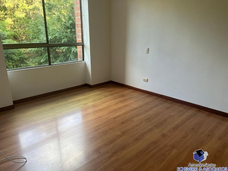 Apartamento en arriendo en San Lucas, Medellín · foto 10 de 13