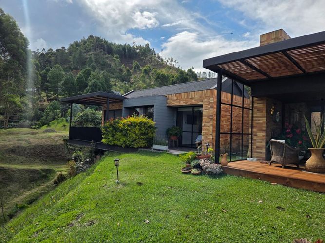 Casa de 2 alcobas en venta en Don Diego, El Retiro, 237 m² · foto 3 de 12