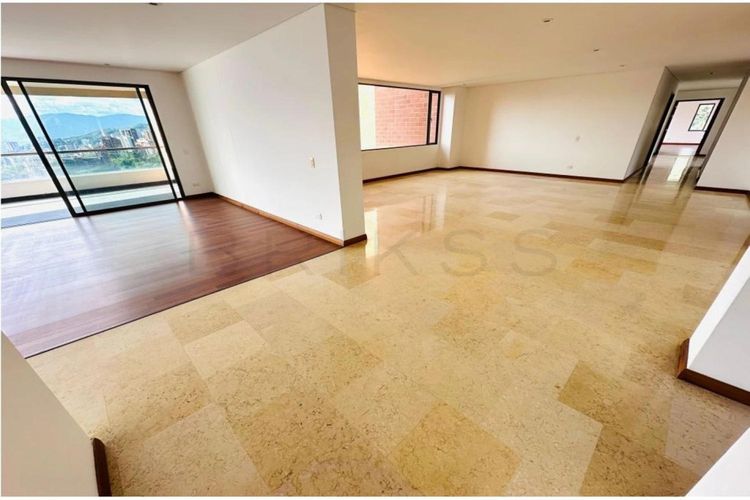 Apartamento de 4 alcobas en venta en San Lucas, Medellín, 403 m² · foto 6 de 24