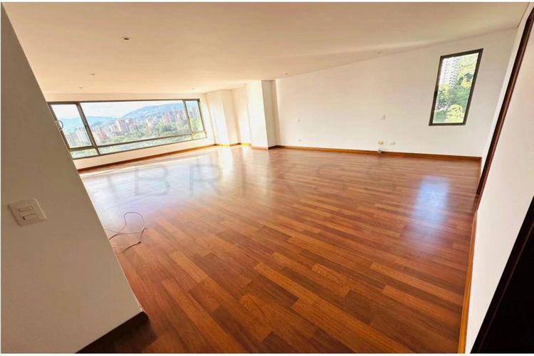 Apartamento de 4 alcobas en venta en San Lucas, Medellín, 403 m² · foto 8 de 24