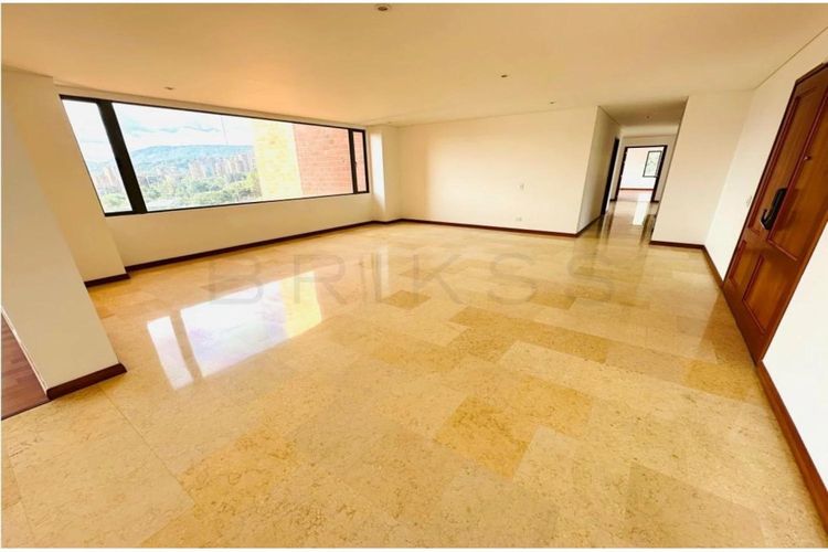 Apartamento de 4 alcobas en venta en San Lucas, Medellín, 403 m² · foto 13 de 24