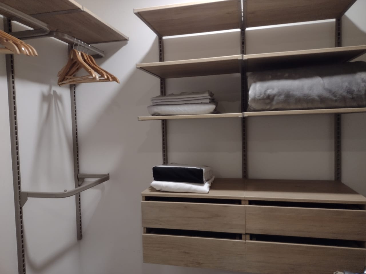 Apartamento en arriendo en El Poblado, Medellín · foto 13 de 17