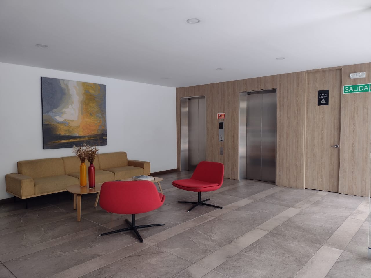 Apartamento en arriendo en El Poblado, Medellín · foto 14 de 17