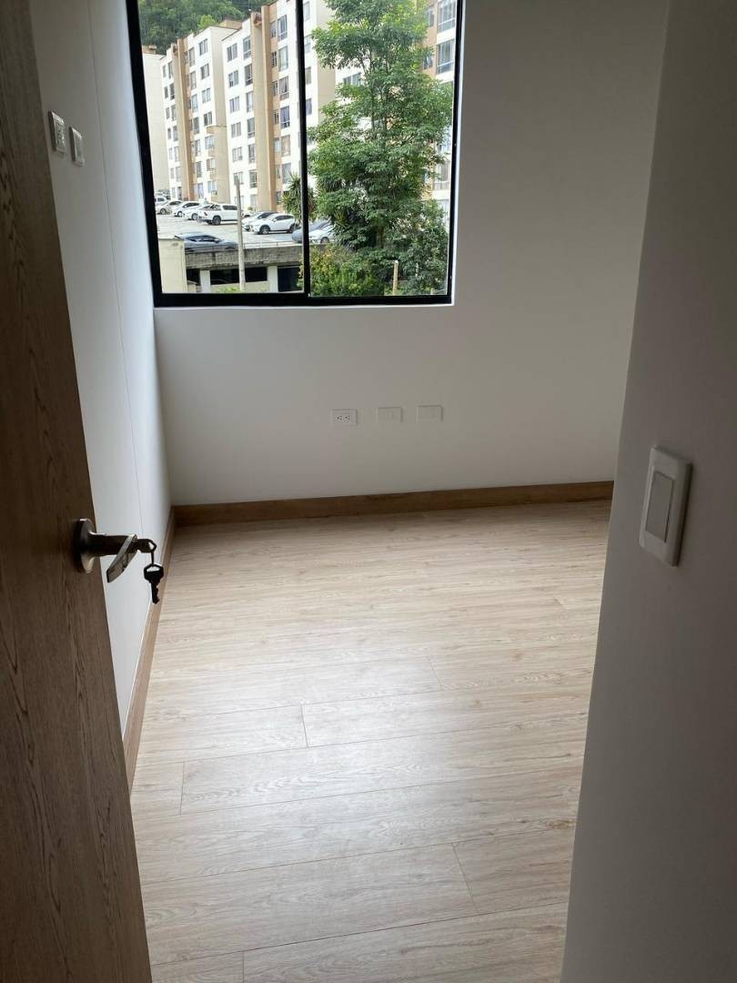 Apartamento en venta en Vía Las Palmas, Medellín · foto 6 de 13