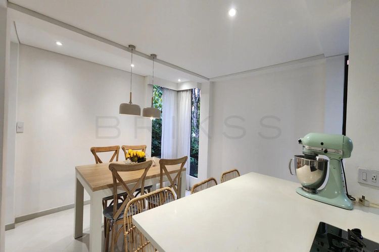 Apartamento de 3 alcobas en venta en Las Lomas, Medellín, 160 m² · foto 5 de 13