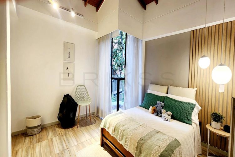 Apartamento de 3 alcobas en venta en Las Lomas, Medellín, 160 m² · foto 9 de 13