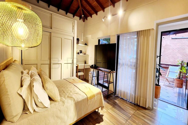 Apartamento de 3 alcobas en venta en Las Lomas, Medellín, 160 m² · foto 11 de 13