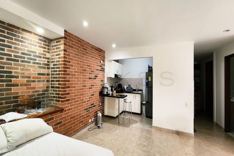 Casa de 3 alcobas en venta en Los Naranjos, Medellín, 446 m² · foto 17 de 18
