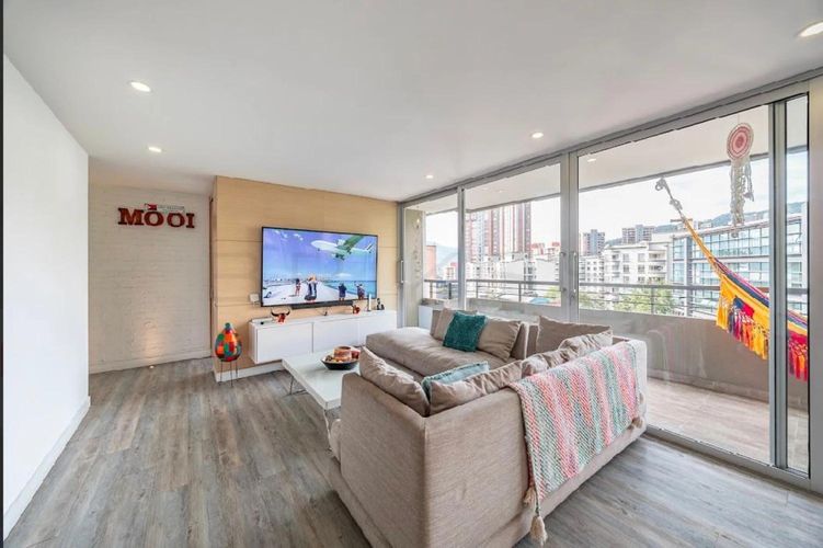 Apartamento de 2 alcobas en arriendo en La Florida, Medellín, 140 m² · foto 5 de 17