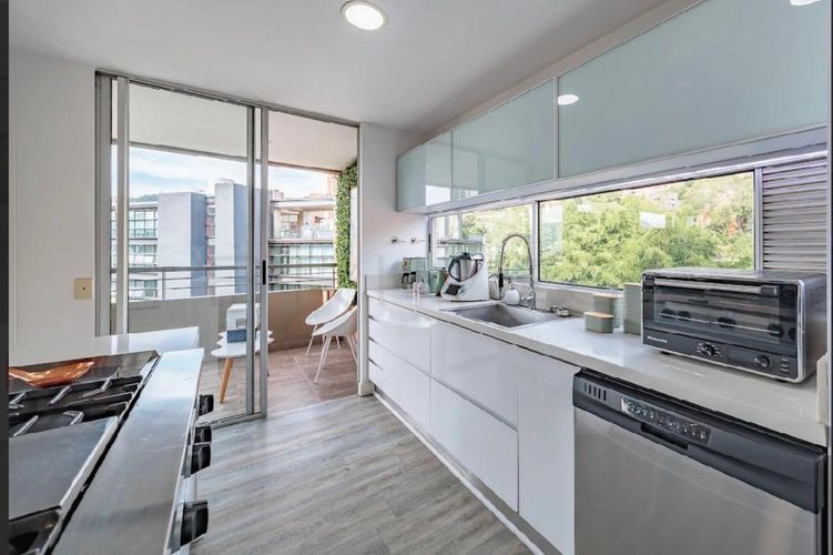 Apartamento de 2 alcobas en arriendo en La Florida, Medellín, 140 m² · foto 8 de 17