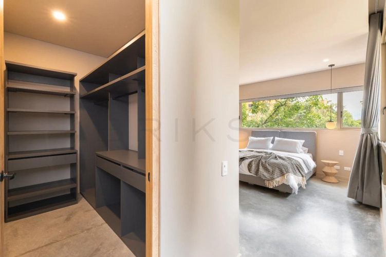 Apartamento de 2 alcobas en venta en La Florida, Medellín, 184 m² · foto 5 de 10