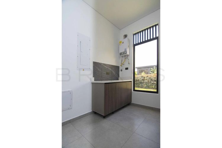 Casa de 4 alcobas en venta en Vilachuaga, Rionegro, 400 m² · foto 10 de 24