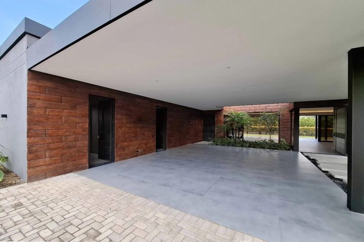 Casa de 4 alcobas en venta en Vilachuaga, Rionegro, 400 m² · foto 18 de 24