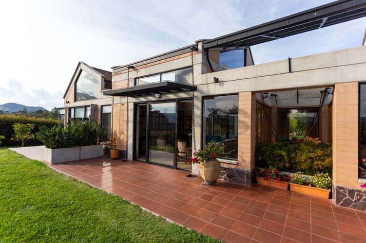 Casa de 3 alcobas en venta en La Ceja, 266 m² · foto 6 de 24
