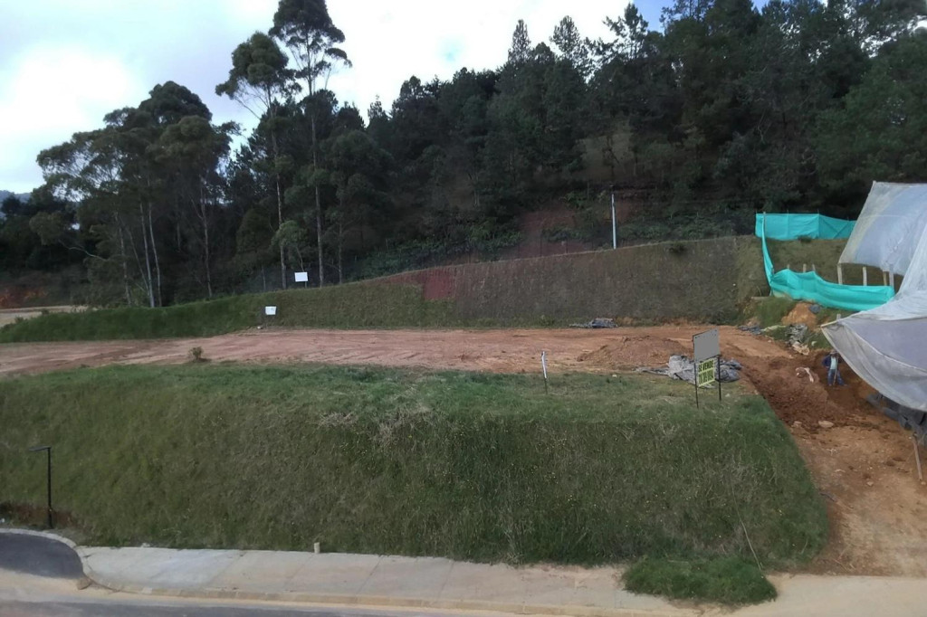 Land in Santa Elena (1292 m²) for Sale - 2
