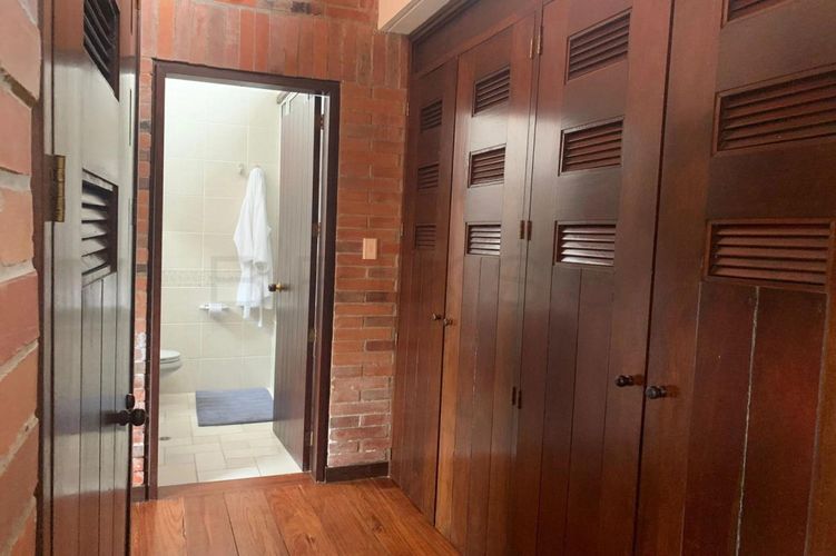 Casa de 3 alcobas en venta en El Retiro, 290 m² · foto 10 de 24