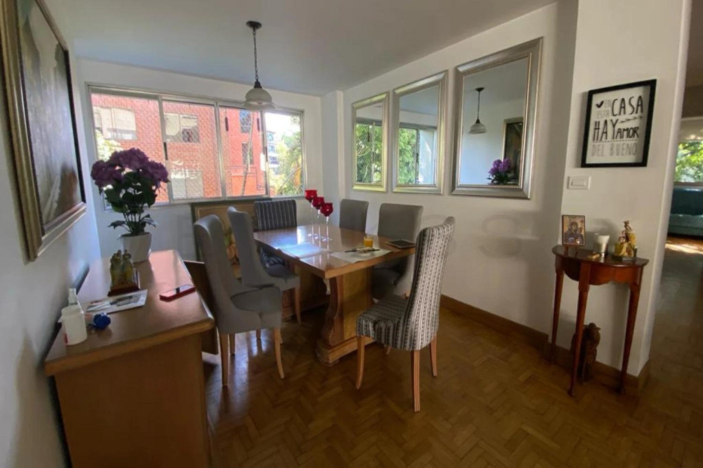 Apartamento en venta en El Poblado, Medellín 4