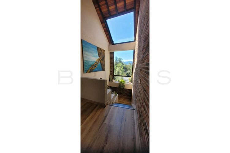 Casa de 3 alcobas en venta en Los Medios, El Retiro, 323 m² · foto 7 de 24