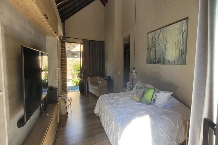 Casa de 3 alcobas en venta en Los Medios, El Retiro, 323 m² · foto 8 de 24