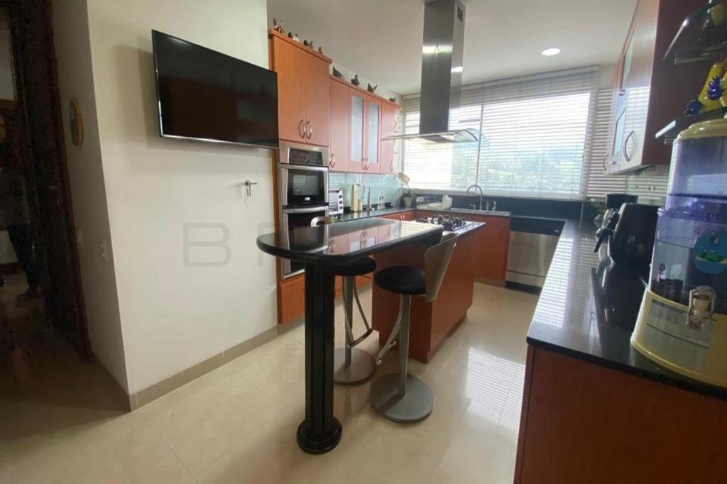 Apartamento en venta en El Poblado, Medellín · foto 7 de 16