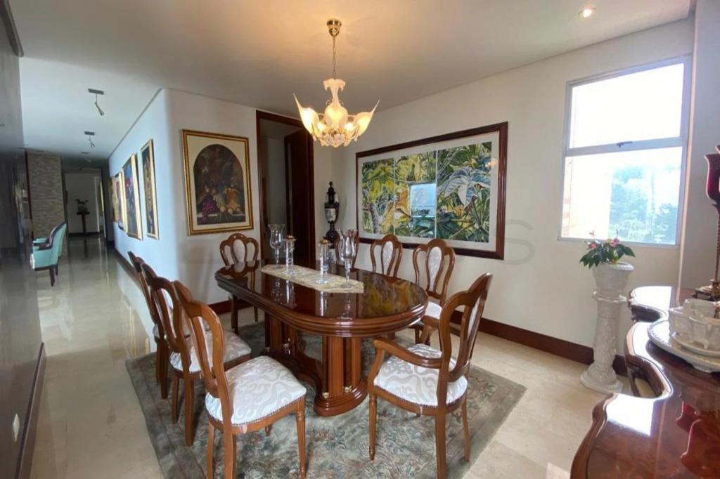 Apartamento en venta en El Poblado, Medellín · foto 9 de 16