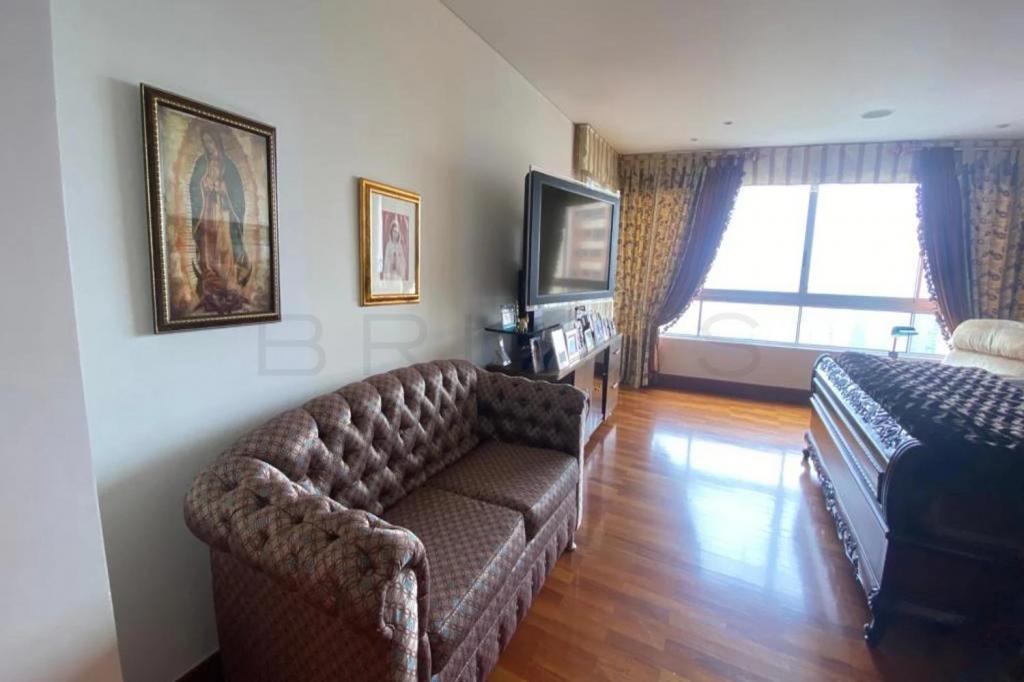 Apartamento en venta en El Poblado, Medellín · foto 12 de 16