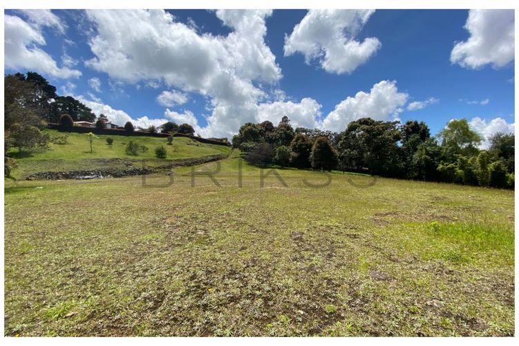 Lote en venta en Vía Las Palmas, Envigado, 6400 m² · foto 2 de 10