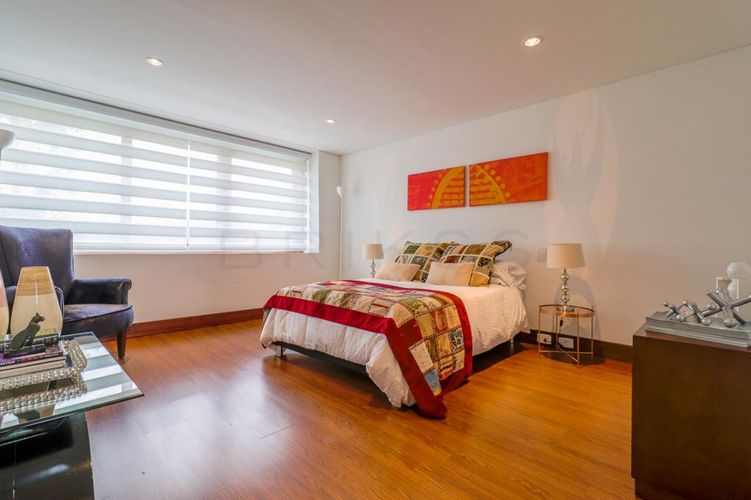 Casa de 3 alcobas en venta en Loma Del Chocho, Envigado, 450 m² · foto 16 de 24