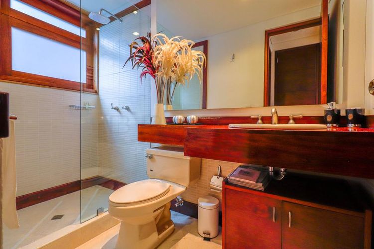 Casa de 3 alcobas en venta en Loma Del Chocho, Envigado, 450 m² · foto 17 de 24