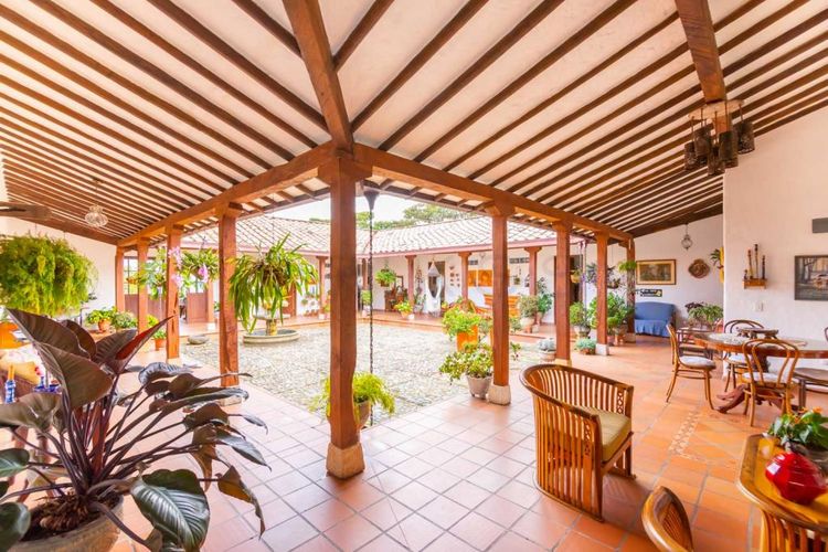 Finca en venta en La Ceja, 487 m² · foto 8 de 24