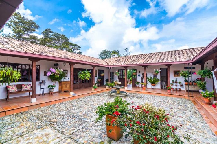 Finca en venta en La Ceja, 487 m² · foto 9 de 24