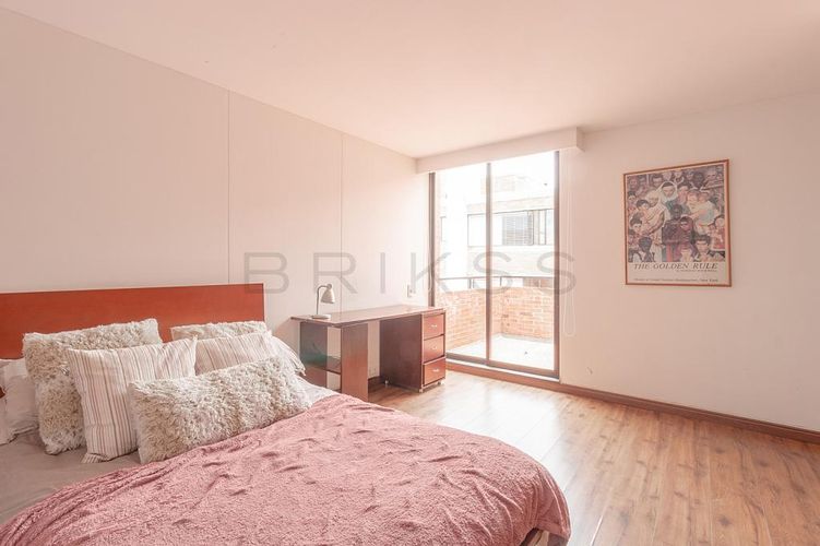 Apartamento de 4 alcobas en venta en Santa Barbara Central, Bogotá, 330 m² · foto 24 de 24