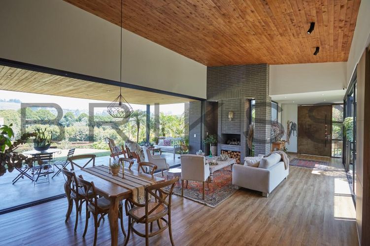 Casa de 3 alcobas en venta en El Carmen, El Retiro, 200 m² · foto 2 de 24